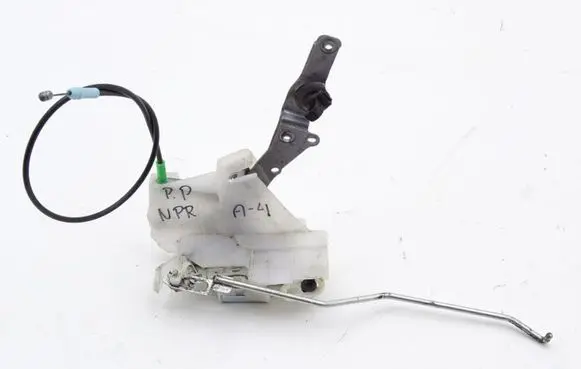 Isuzu N Series Front door lock
