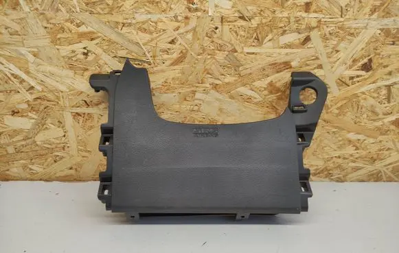 Mitsubishi Eclipse Cross Knee airbag 7030A316