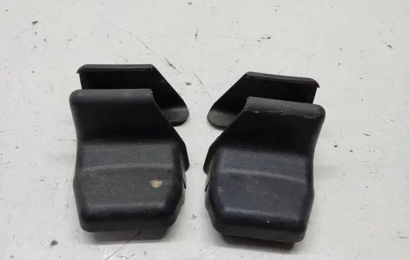 Toyota Corolla E120 E130 Front passenger seat rail trim 7213802040 7213702040
