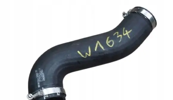 Volkswagen Beetle A5 Intercooler hose/pipe 5C0145762 1K0145832AK