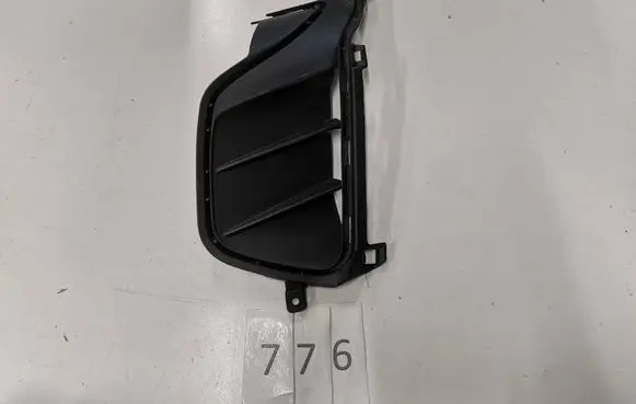 Porsche Taycan 9J1 Front bumper lower grill 9J1807681A