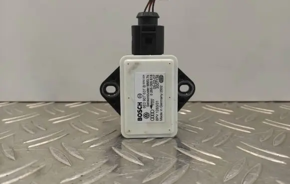 Audi A6 S6 C6 4F ESP acceleration yaw rate sensor 8E0907637B 3007138 0265005618