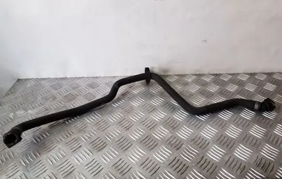 BMW 5 F10 F11 Engine coolant pipe/hose