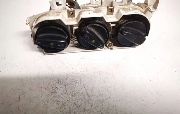 Ford Galaxy Climate control unit 95nw18d451a