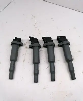 BMW 1 E81 E87 High voltage ignition coil 0221504471