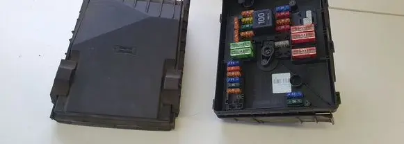 Skoda Superb B6 (3T) Fuse box set