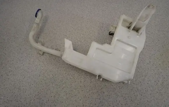 Honda Civic Windshield washer fluid reservoir/tank 76801-SMG-E0