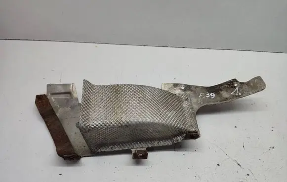 BMW 5 E39 Brake cooling air channel/duct