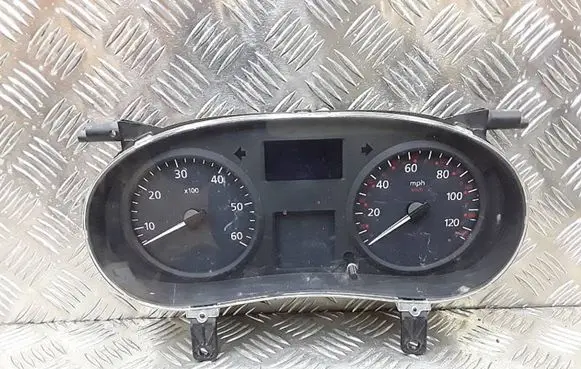 Renault Trafic II (X83) Speedometer (instrument cluster) 216709164 P8200390133