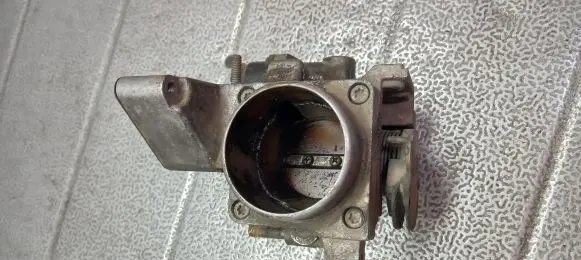 Opel Tigra A Throttle valve