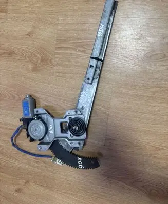 Hyundai Matrix Front door window regulator with motor 9882017100