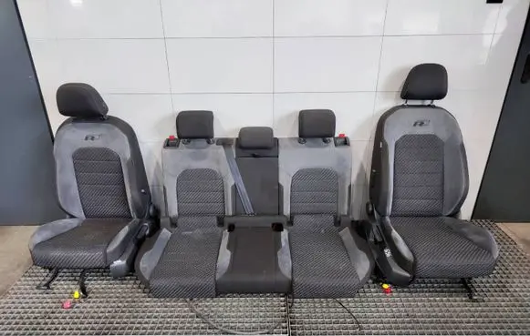 Volkswagen Golf VII Seat set