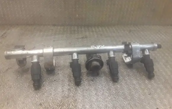 Fuel injectors set