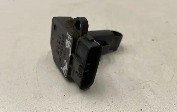 Mazda 6 Mass air flow meter 1974002010 03M04 ZL01