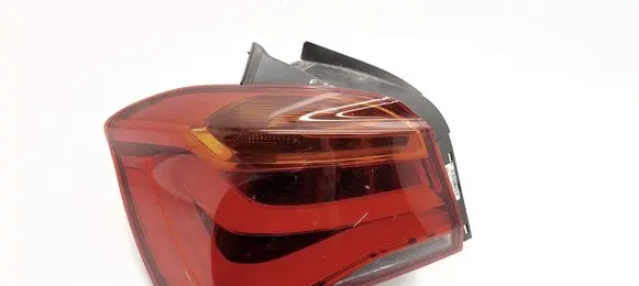 BMW 1 F20 F21 Rear/tail lights 7359017