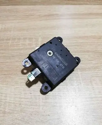 Nissan Qashqai Air flap motor/actuator A24820A3200000