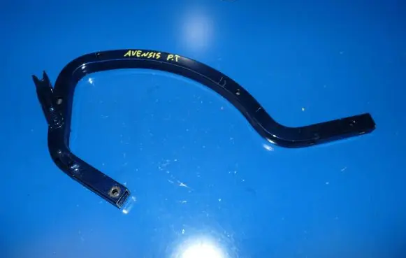 Toyota Avensis T270 Tailgate/trunk/boot hinge