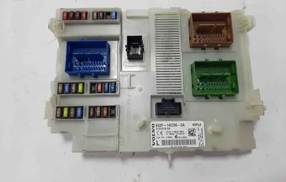 Volvo V60 Central body control module BG9T14C256GA 31314116AA