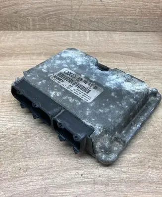 Audi A3 S3 8L Engine control unit/module ECU 038906018BN 0281001847