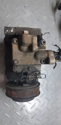 KIA Sorento Air conditioning (A/C) compressor (pump)