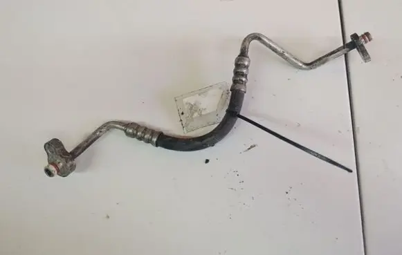 Ford Mondeo MK IV Air conditioning (A/C) pipe/hose 
