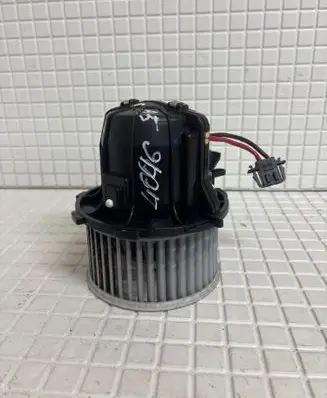 Audi A5 8T 8F Heater fan/blower U0851003