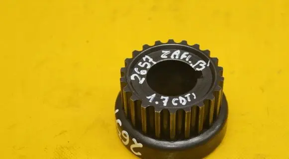 Opel Zafira B Crankshaft gear 