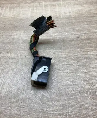 BMW 3 E90 E91 Plug wire 6928670