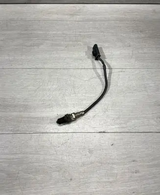 BMW 4 F32 F33 Lambda probe sensor 8570230 556152A