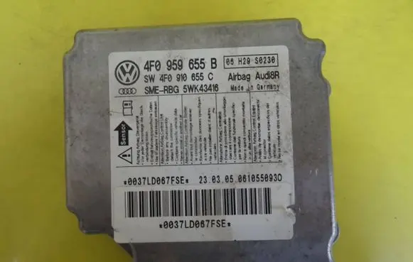 Audi A6 S6 C6 4F Airbag control unit/module 4F0959655B SW4F0910655C