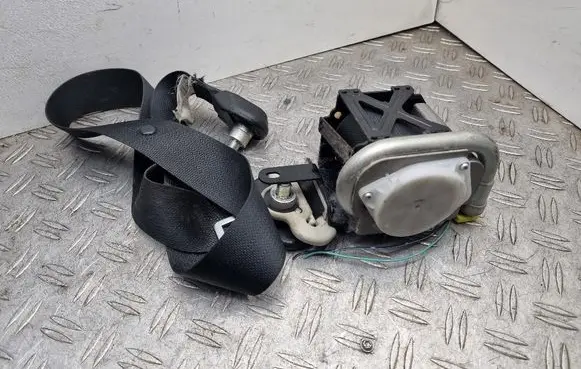Mazda CX-7 Front seatbelt EH64RH