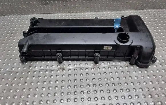 Rocker cam cover
