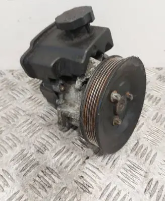 Mercedes-Benz Vito Viano W639 Power steering pump LH2112244 0034667101 A6042350010