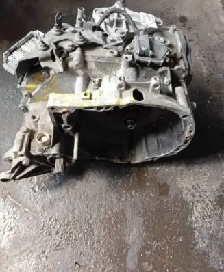 Renault Megane II Automatic gearbox DPO0297700112387 700122387