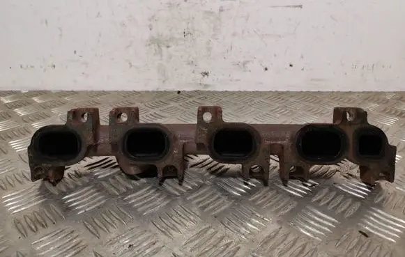 Jeep Cherokee Exhaust manifold 55221597