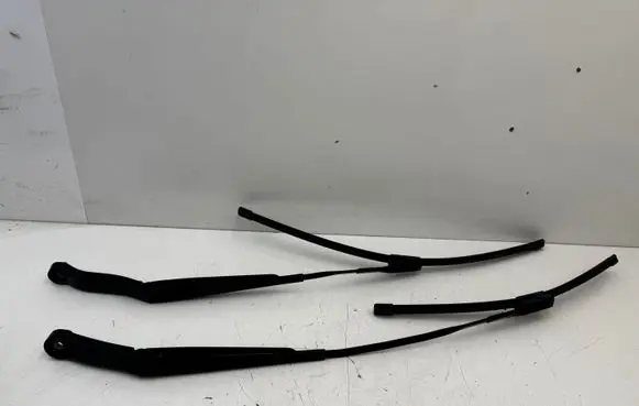 Audi Q7 4M Windshield/front glass wiper blade 4M2955408 4M2955407