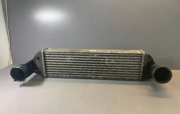 BMW X3 E83 Intercooler radiator 3421803 17513421803 17513453726