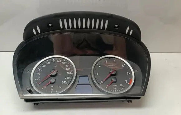 BMW 5 E60 E61 Speedometer (instrument cluster) 6952897 9135245