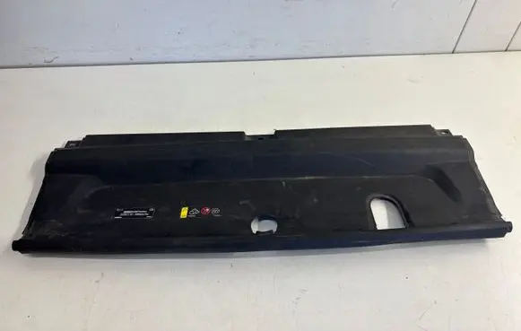 Volvo S90, V90 Radiator trim 31425025