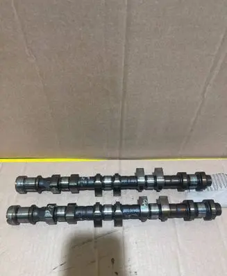 Opel Zafira B Camshaft 0097798
