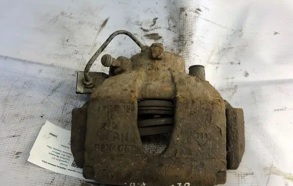 Renault Laguna II Front brake caliper