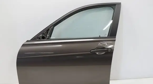 BMW 3 F30 F35 F31 Front door F31240426DLP