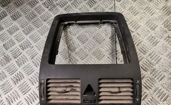 Volkswagen Touran I Dash center air vent grill 1t1819728