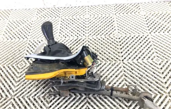 Subaru Legacy Gear shift rod 