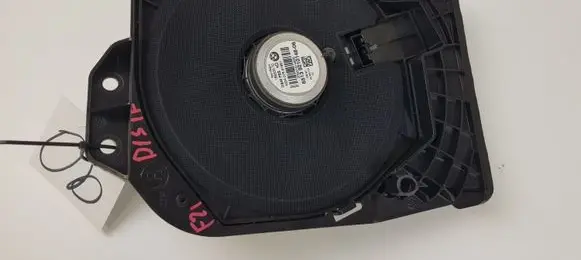 BMW 1 F20 F21 Subwoofer speaker 6513921014806 9210148