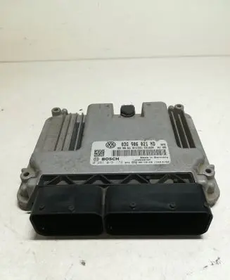 Volkswagen Touran I Engine control unit/module 03G906021ND 0281015172 03G906021AB