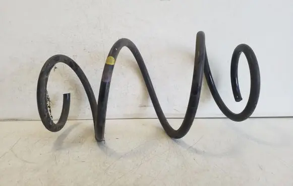 Nissan Qashqai J12 Front coil spring