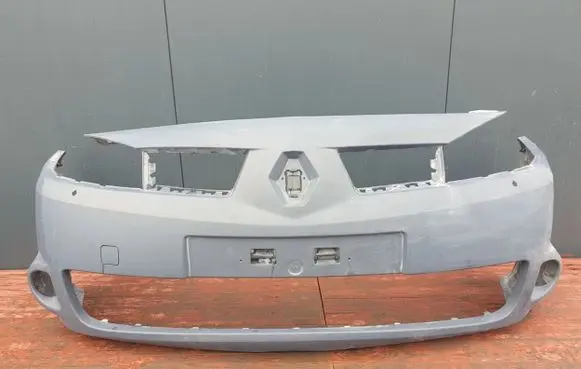 Renault Megane II Front bumper 8200267617