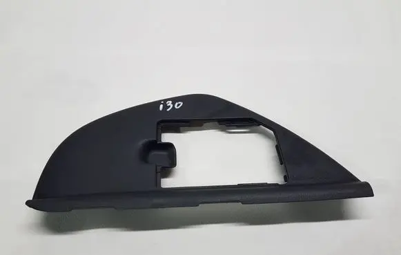 Hyundai i30 Dashboard side end trim 847152R000 847152R000WK