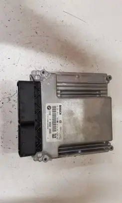 BMW 5 E60 E61 Engine control unit/module 0281012190 7802266